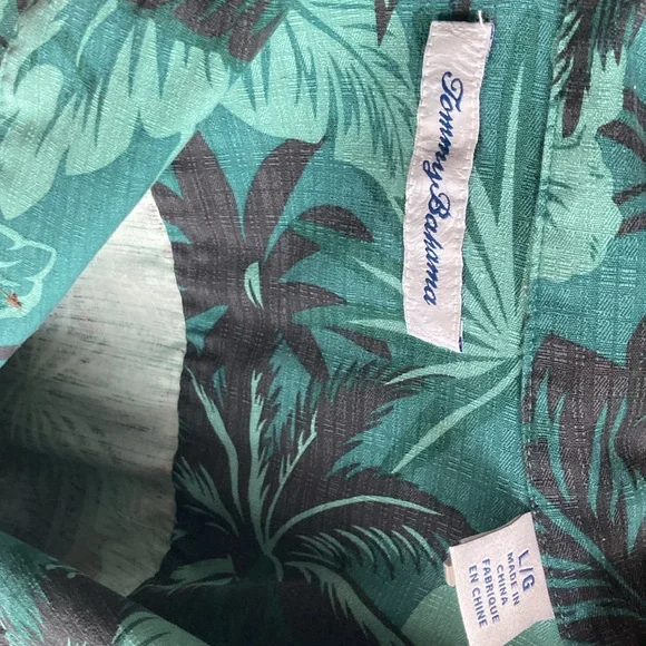 USF BULLS TOMMY BAHAMA SHIRT - Picture 4 of 6